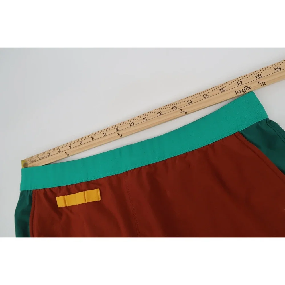 The North Face Trailwear OKT Trail‎ Shorts Mens Large Rust Green Colorblock